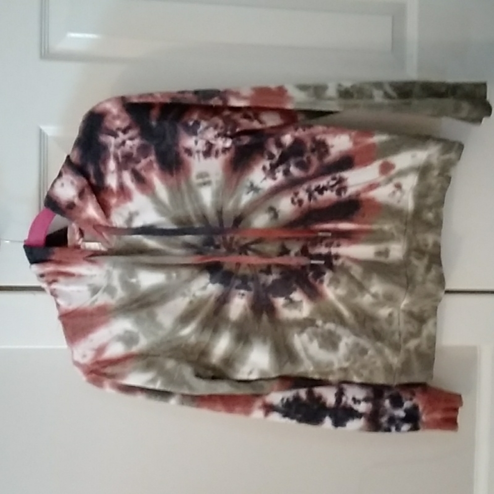 Tye dye hoddie